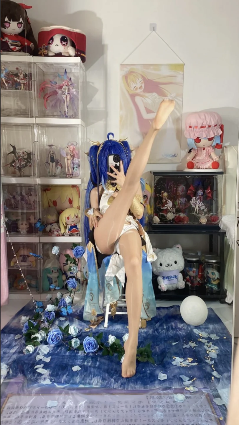 白栎Shirly - No.024 鸣潮·尤诺 [138P,22V-5.79GB]01 tg@simisebaisi 【丝足阁】103.webp